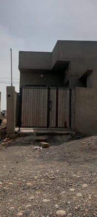 بيت للاجار جديد المي يصعد عل صطح بلا ماطور كهرب كامل مساحتو 100 سعرالا...