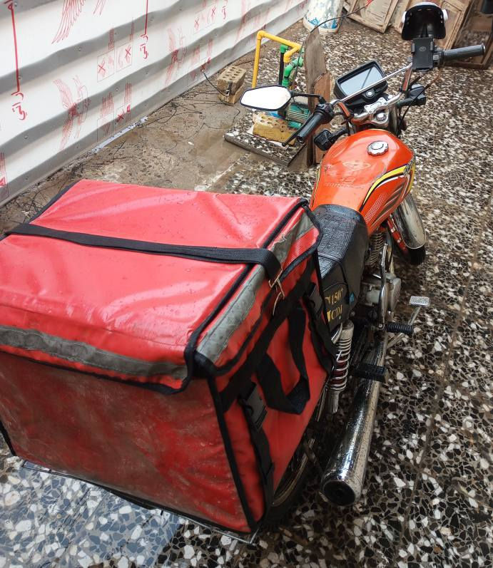 سلام عليكم دراجه يراني 5 كير للبيع موديل 2025 سلف شغال بس ملغي صندوق وياها سعرها 600 بيها مجال مكاني زعفرانيه  رقم ***********  بي واتساب
