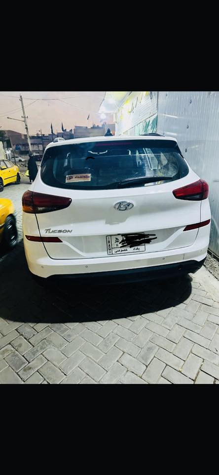 السلام عليكم سيارة توسان 2020 خليجي فول مواصفات 5 ويل كب بغداد باسمي تبديل بنيد وتصليح جاملغ السايق السياره خير من الله مال جناي مكاني بغداد م الصدر السعر  195 للبيع او مراوس النترا بيضاء نضيفه ***********
