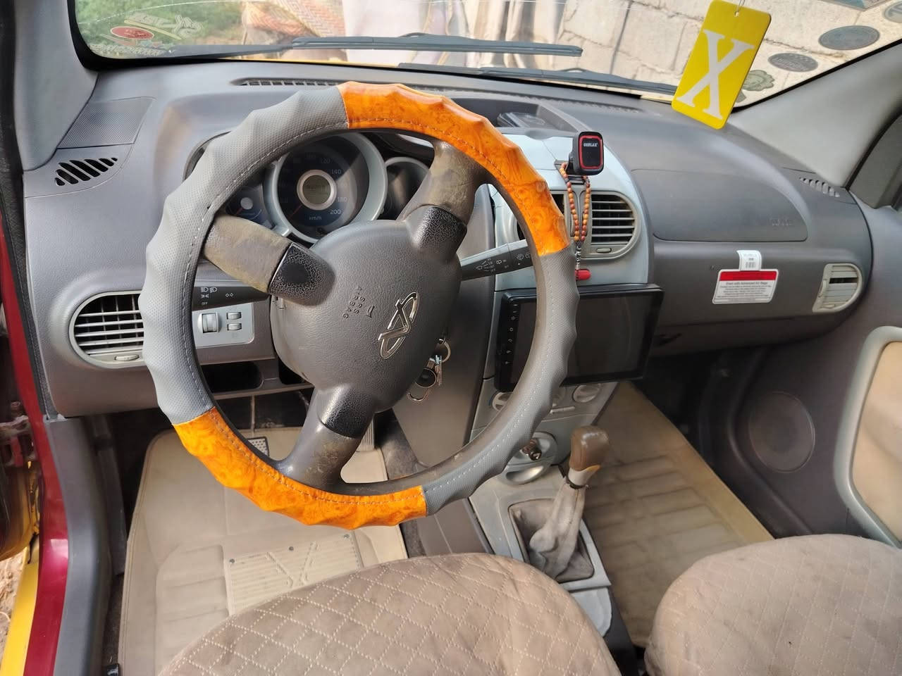 شيري موديل 12كير ومكينه وكهربايات كله شغاله السعر25 ////***********
