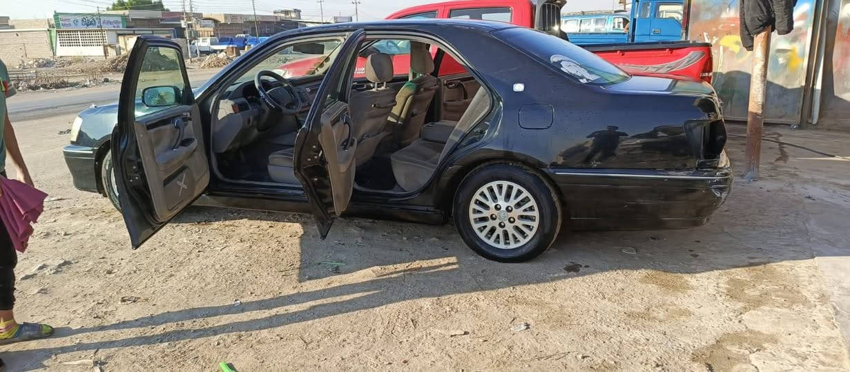 السلام عليكم ملكه 2003 رقام وسنويه طبق الأصل محرك جديد هسه شاده تخم تاير قبل سبوع جديد سياره عوزه بس صدك سوي سياره فول ربع دكم مكان سياره بغداد بيه كص السعر ب٣٧ وبيه مجال بصيط شراي يتصل ***********
