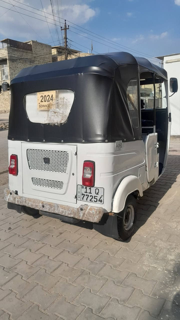 السلام عليكم تكتك للبيع موديل 21 رقم وسنويه بغداد بسمي تحويل ثاني يوم مكفوله كفاله عامه لا. بارد ولا ضبغ فقط الدوس مامعمرات تكتك خير من الله مكينه خرسه مكاني بغداد جسر ديالى القديم السعر 7750 وبيهة مجال اتصل على الرقم ***********
***********
ملاحظه دوشمه جديده +مسجل + كهربايات شغاله +دبلات جدد + تايرات جبلي الااصلي تخم جدد +
