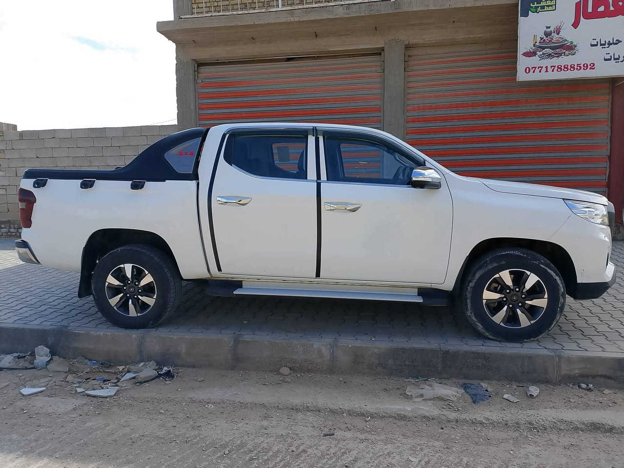بيك أب شانجان هنتر 2023 مكفولة كفالة عامة
المواصفات العامة :
المحرك: 2.4 لتر تيربو بنزين
ناقل الحركة: اوتماتيك
نظام الدفع: دفع رباعي (4x4)
عدد أنظمة القيادة:
إيكو (Eco)
نورمل (Normal)
سبورت (Sport)
اللون: ابيض
سعة الخزان: 80 لتر
الحمولة القصوى: 1 طن
ماشيه 55 الف
تبريد أمامي قطعتين
شاشة لمس تدعم جميع أنظمة الاتصال
شاشة أعطال متقدمة
كاميرات 180° (خلفية + جانبية
حساسات خلفية عدد 4
حساسات ضغط الإطارات
نظام مساعدة نزول منحدرات
نظام مانع تزحلق
كروز كونترول (مثبت سرعة)
فول تحكمات من المقود (ستيرن)
إضاءة أمامية LED
رقم بغداد انكليزي بأسمي تحويل مباشر
وبعد بيها هواي مواصفات فول للاخير
// سعرها 168 بيها مجال
بدون حادث
مكان السياره / بغداد 
***********
***********
