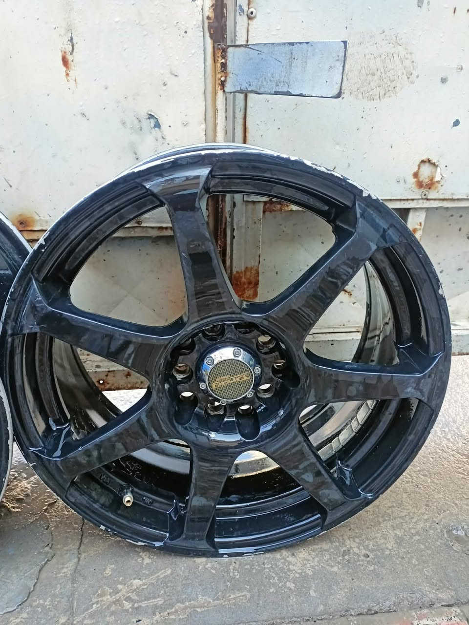 السلام عليكم
للبيع فقط تخم ويل كب جوكر رياضي حجم ١٦ مع الاستدات واللقمة السعر ١٧٥ الف
***********
