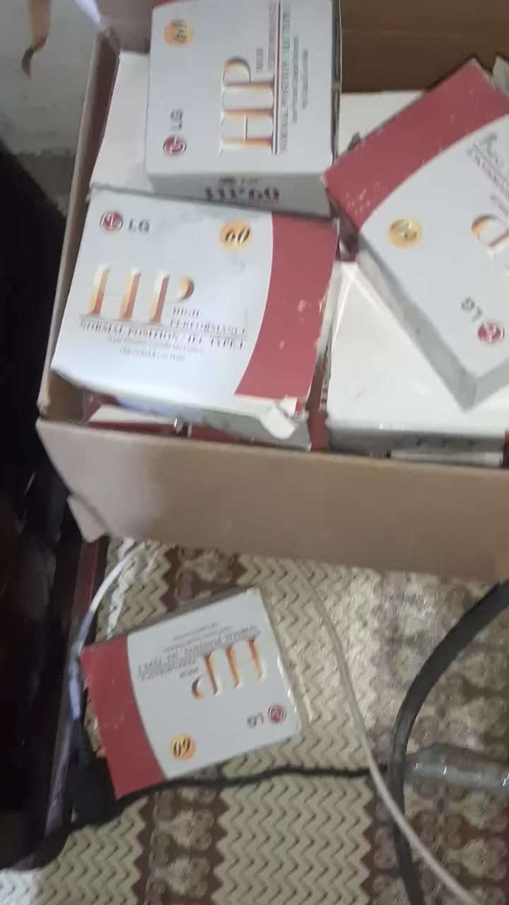 السلام عليكم  90كاسيت جدد مسلفن السعر 60الاف نهائي رقم الهاتف 0776664612. وات ساب


**إذا كنت صاحب هذا الإعلان وتريد حذفه لأي سبب، رجاءا أرسل رسالة إلى الدعم الفني**