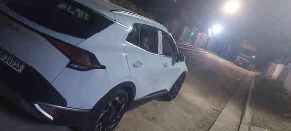 كيا سبورتج 2024 زيرو ماشيه 7 
رقم بابل مواصفات ستندر 
قماره حديد ويل 19 كشنات كهرباء تدفئه بصمه و باقي المواصفات المعروفه 
٢٥٠ وبيها مجال بسيط 
***********
