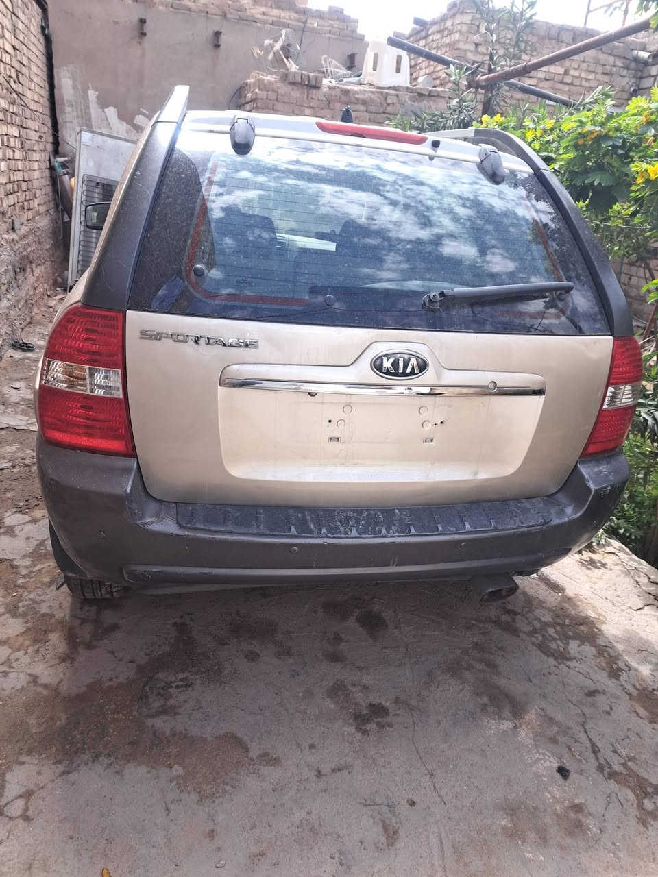 بسم الله كيا سبورتج ادوات وارد خليجي محرك2000بانزين تخم تاير جديد شاشه داخل بيجي ويل كب تبريد ثلج شاشه كشن خلفي جاهزه مكان نجف متوم شمالي سعر40وبيها مجال ***********
