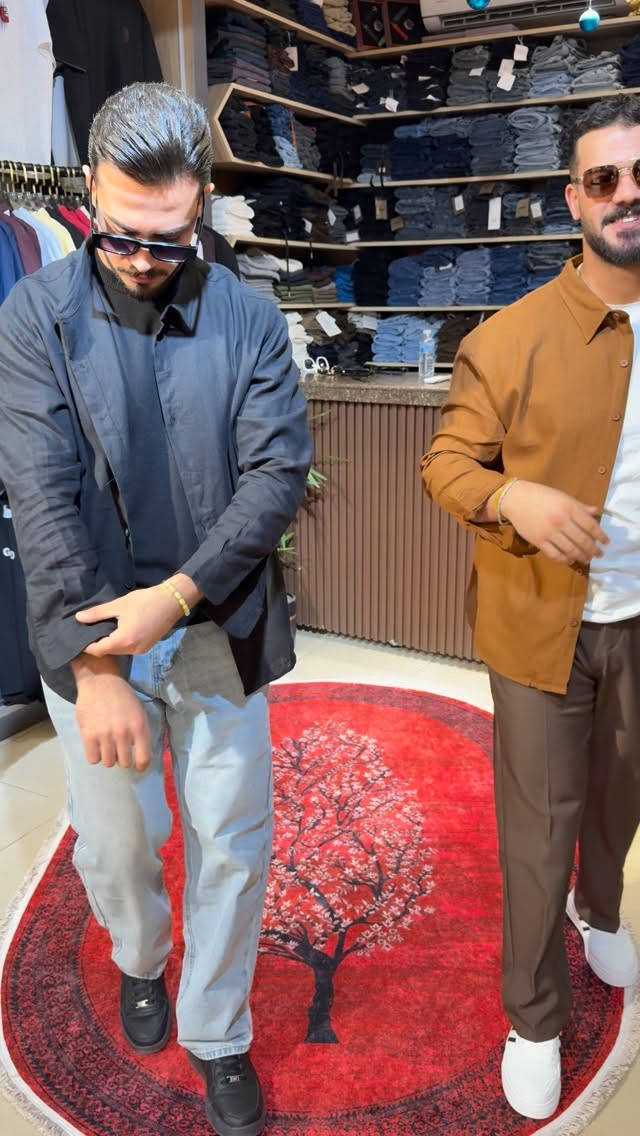 عيديتك التوصيل علينا 

اطلب هسة،واذا معجبك رجعة بيد المندوب 🔥
كاظميه شارع اكد مجاور الساقية 
***********#اكسبلور #explorar #ملابس #موضه #إكسبلور
