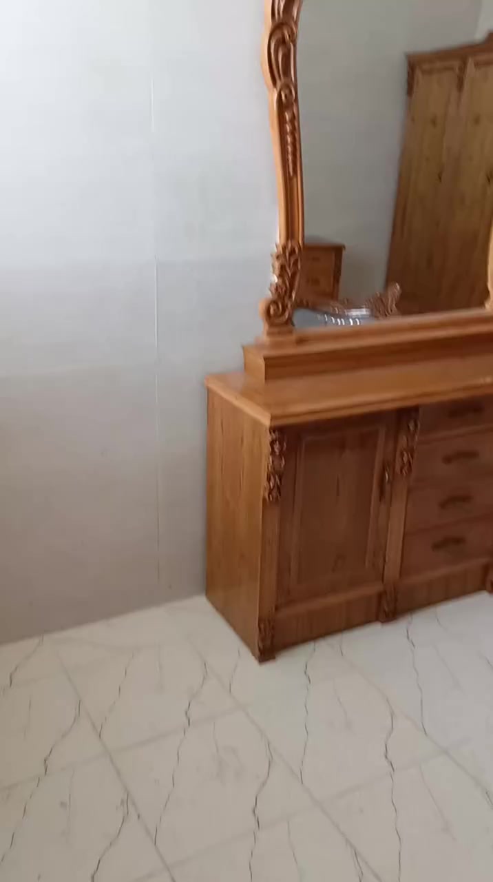 رمضان كريم عليكم اي شي ايخص النجاره راح ايكون عدنه لتواصل ***********
