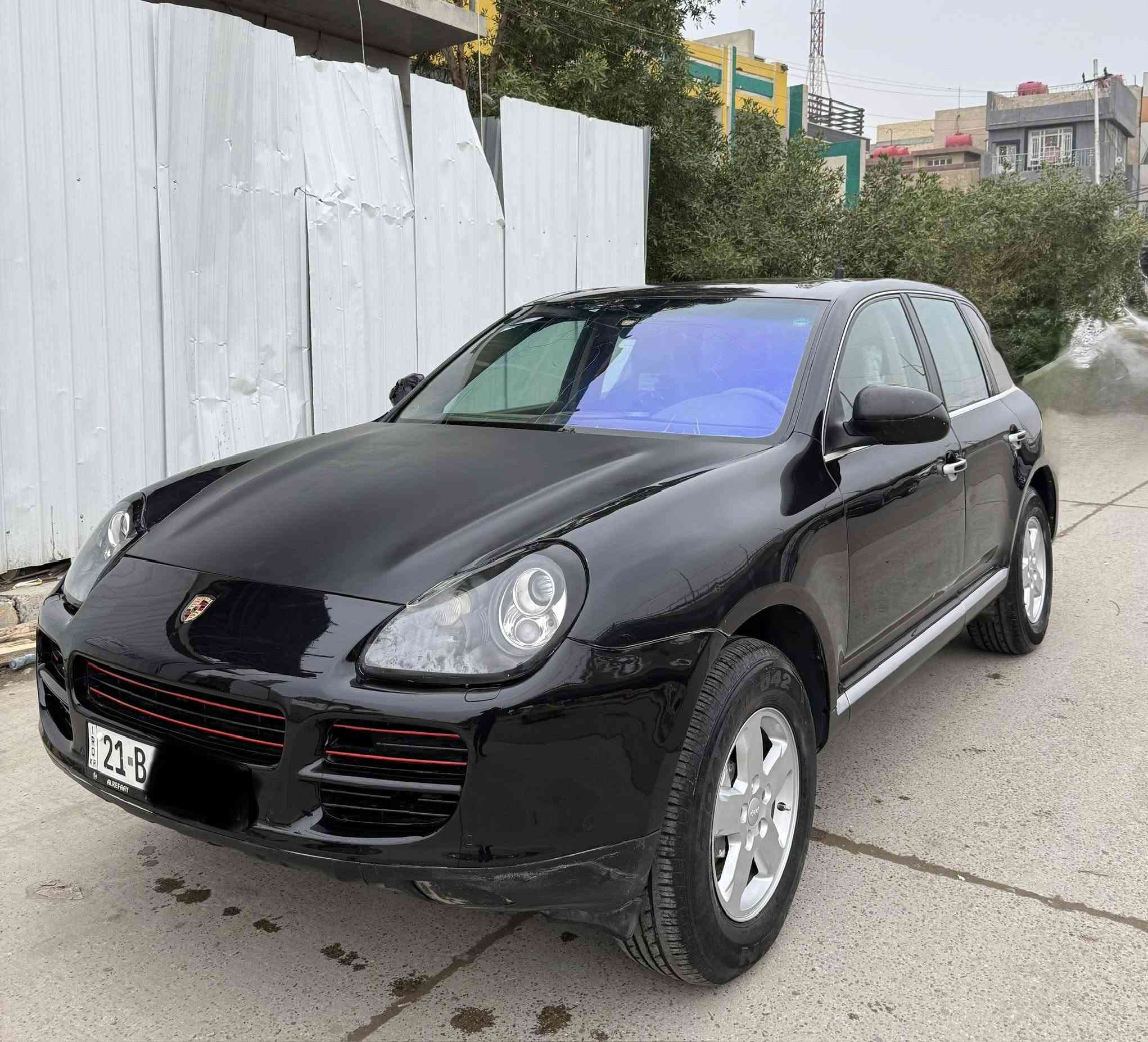 السلام عليكم 

للبيع او مراوس حسب القناعه 💯

بورش كايين  ✅
موديل ٢٠٠٥ ✅
محرك ٦ سلندر ٣٢٠٠ نظيف   ✅
لون اسود لمعه ملكي   ✅
صدر امامي نظيف✅
 صدر خلفي نظيف  ✅
فتحه سقف  ✅
رادرات ✅
سستم صوت ✅
كشنات جلد  ✅
كشنات كهرباء  ✅
كير اوتو نظيف   ✅
بجم زنون ✅
لايتات عدسه✅
هيتر كشنات ✅
هيتر مري ✅
شاشه وكاميرا ✅
حساسات ✅

السياره فول مواصفات ونصبتها كلش حلوه  .

السياره حلوه  بالحقيقه احلى من الصور ترايها حلو والحمد لله وأي نقص بيها أنزله من سعرها  .

السياره خليجي بدون حادث بس بيها صبغ ٤ قطع اثر شخوط فقط   ..

رقمً سليمانيه إنكليزي سنويه جديده شرط التحويل او الوكاله ثاني يوم .

مكاني بغداد الاعظميه .

السعربالنسبه لهيج نظافه مناسب جدا ((٧٥ ورقه )) وبيها مجال حك الجيه وأي نقص بيها أنزله من سعرها   .

***********

أ.مروان النعيمي 

صلي ع نبيك 💯
