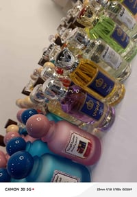 مرحبا يوجد لدينا عطور مخمريات سائل وجل نوعيات جيده سبلاشات خلطات وجه ت...