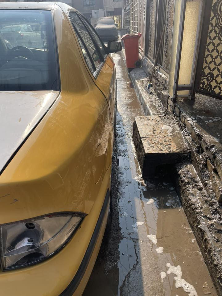 السلام عليكم شباب 
سمند 2011 كفاله السيارة من ضربه والصبغ والبارد 
كير مكينة خير من الله 
تخم تاير جديد 
دوشمة سيارة 
كاعية جلد 
تنته نايلون 
تبريد شغال 
(السعر مطلوب ٣٢ وبيها مجال ) 
***********
