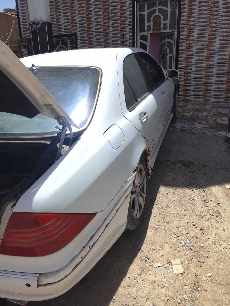 سلام عليكم البيع مارسدس غواص مديل 2004  مكينه 8S سلندرر كفاله سياره ادوات بيها فقط رقم بدون سنويه بيها نقوصات مكاني البصره سعر 28 او بيها مجال رقم الهاتف *********** البيع او مراوس
