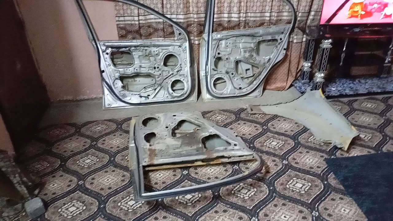 بواب رايو 3مع جاملغ نضافه فول مثل ماوضح بل صوره نضافه فول المكان الموصل حي النتصار  60 الستفسار الراقم ***********)السعر 180وبيه مجال شي قليل
