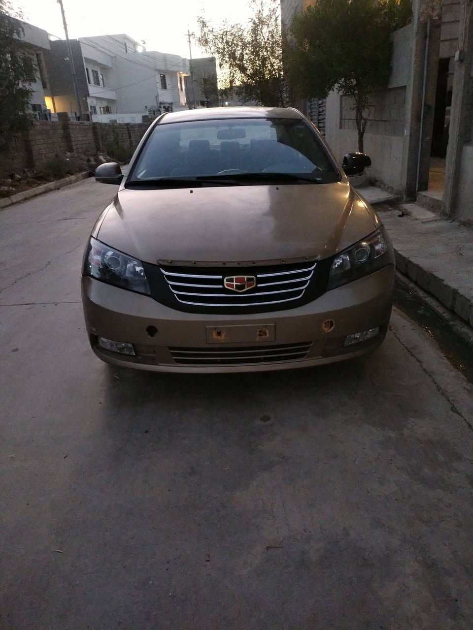 السلام عليكم
ايمكراند c7 محرك وكير شرط عادي السياره بأسمي الرقم انكليزي نينوى مصبوغه عام جماليه السعر 40 وبيها مجال
للتواصل ***********
