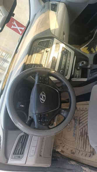 السلام عليكم سوناتا موديل ١٧  محرك ٢٤٠٠ أمريكي رقم بابل  بسمي تحويل ثاني يوم حادثها مثل ما موجود بل سونار  .. ***********
