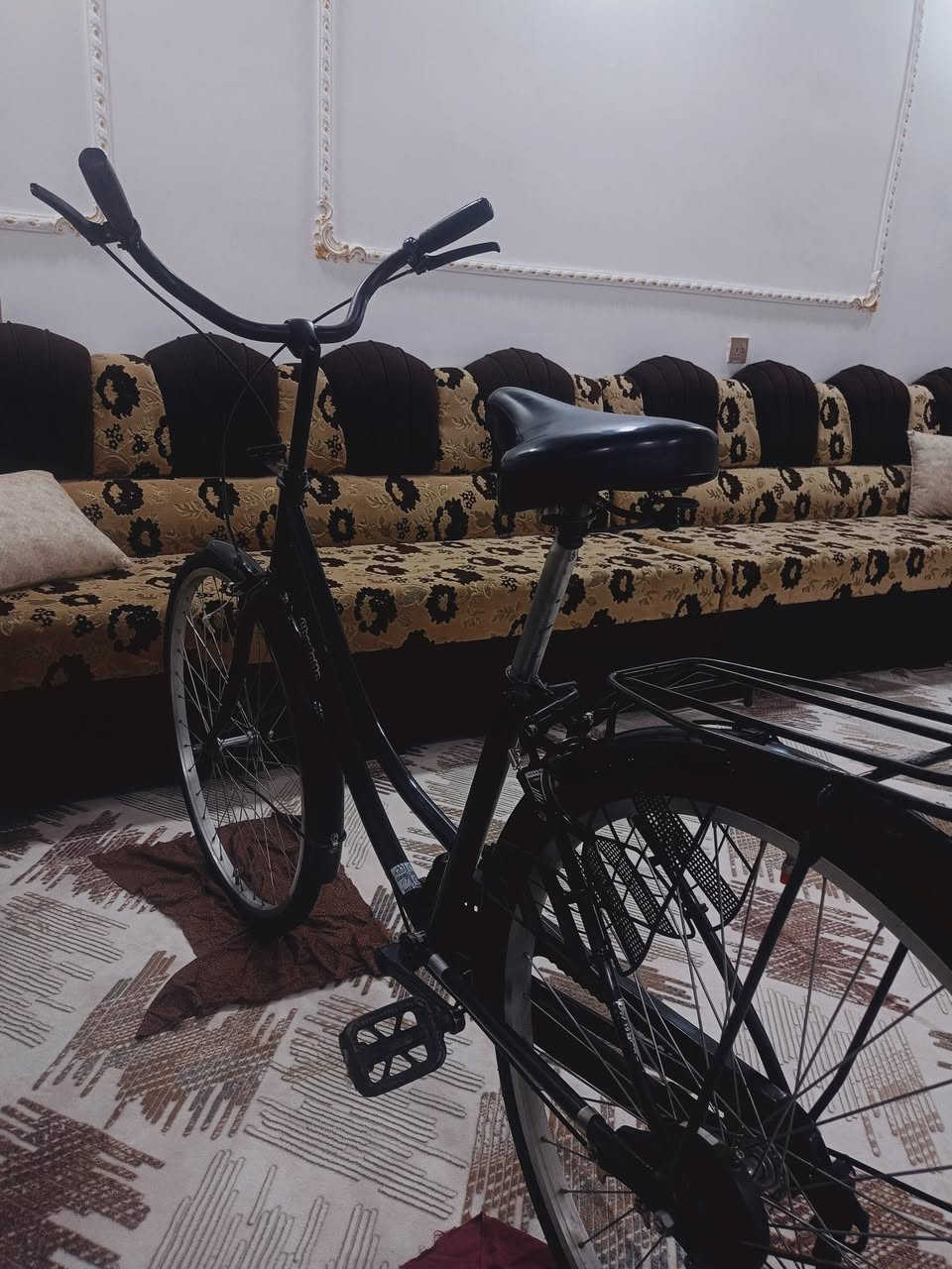 پاسکیل بۆ فرۆشتن حجم 26 زۆر پاکو جوانە
یەک دینار مەسرەفی تیانیە سەعری105مەعامەلە
ڕەقەم موبایل***********
