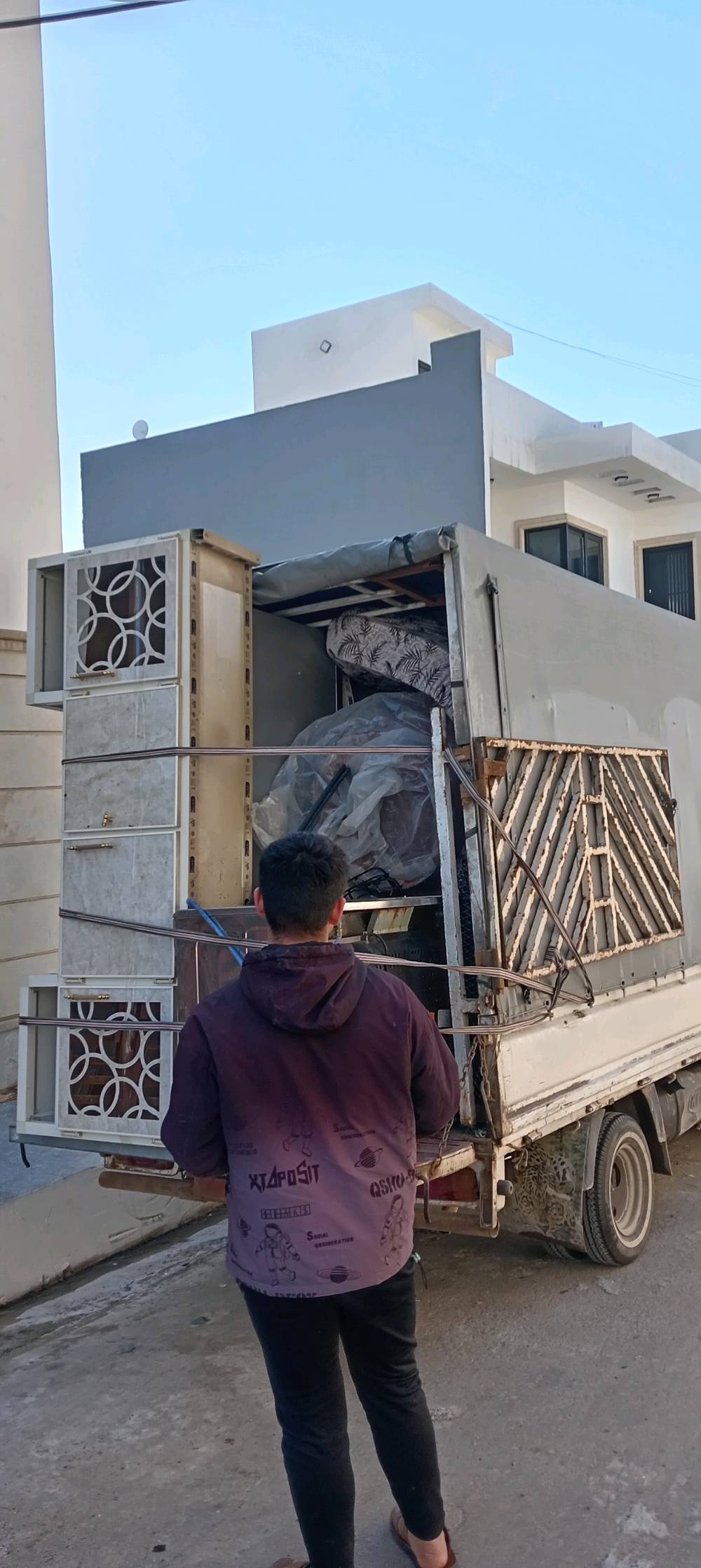 كيا حمل للاجرة نقل من موصل الى جميع محافظات العراق الى عندة حمل غذائية   انشائية  او نقل اثاث اوي بضاعة يتصل عل رقمين   *********** /// ***********///مكاني موصل  محافظات هم نطلع 👉🥰   واتساب متوفر #موصل_بغداد_كركوك_حله_نجف #اربيل_دهوك_كركوك_بغداد