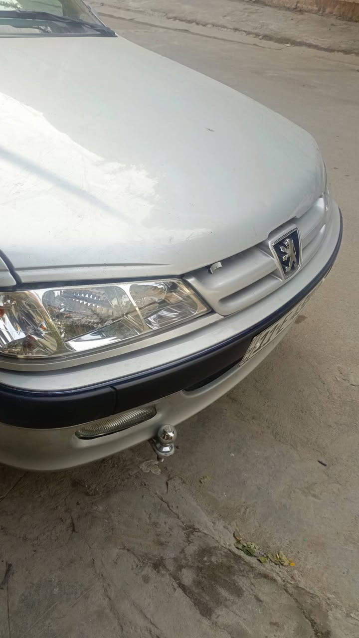 بيجو بارص 2023 ماشيه 100الف كير محرك مقفول بيه شخطين بل باب خفيف سعرها 82وبيه مجال رقم بغداد *********** تخم تاير جديد هزه جديده
