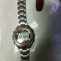 ساعات اصلية • توصيل • الرد بالتعليقات