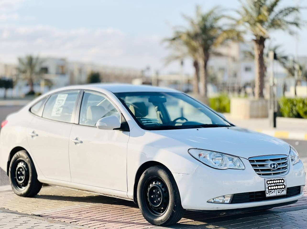 للبيع فقط ….اعتذر عن الاقساط والوعدة
✳️ النترا موديل 2010 خليجي ابيض ثلجي
✳️ رقم اربيل القديم سنوية نافذة 
✳️ شرط التحويل والغرامات
✳️محرك 1600 المرغوب شرط لاتبخير ولاتنقيص 
✳️كير اتوماتيك شرط بلادي 
✳️ تدفئة /تبريد/كهربائيات/صدر/تايرات/كلها مكفوله ✅
✳️ تايرات 4️⃣ جديدة 🆕 
✳️ صدر امامي خلفي كلا جديد 🆕 

سياره جاهزه شرط برغي ما ناقصها ✅

سياره مكفولة بدون قطرة صبغ 
بيها فقط شوية بارد بالقمارة واكعة عليها سقيفة 
شرط بدون صبغ السونار مرفق مع الصور

مكان السيارة صلاح الدين تكريت شارع الاربعين 
السعر 100 $ وبيها مجال بسيط
للأستفسار  ***********
