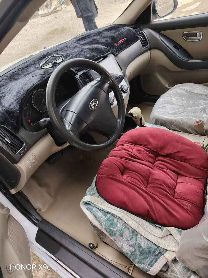 النترا موديل 2011 ( مكلف بالنشر )
الشركة العامه 
بيع مستعجل 
مكينه 1.6

مكاني الكماليه
السعر 89 وبيها مجال 

***********
