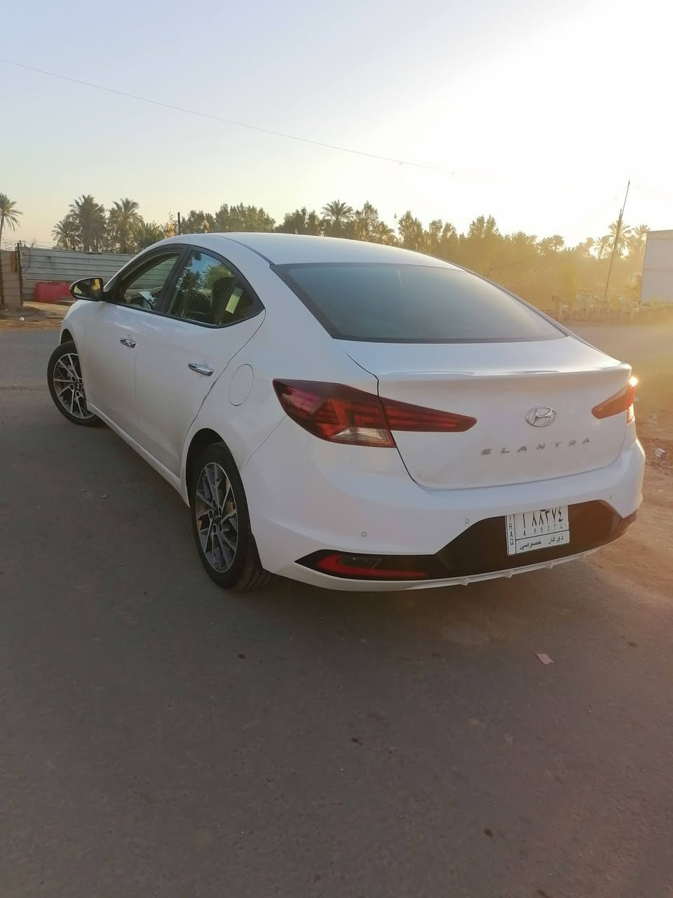 السلام عليكم
النترا خليجي للبيع موديل 2020 
مواصفات السياره
فتحه   بصمه   حساسات  كامره دواره.  مرايات شفط   ترحيب بالابواب    تبريد قطعتين  كير ومكينه كفاله عامه  مكينه 2000المرغوب  العنوان الناصريه سوق الشيوخ والسعر 143 وبيها مجال للشراي  ***********
