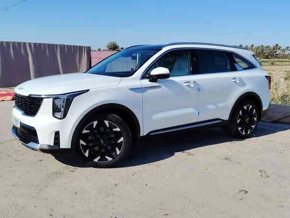 سلام عليكم 

سورنتو للبيع او مراوس

ماشيه 2500 زيرو دهن شركة بيها 

ويل 20 بانوراما داتا شو 

رقم بغداد الدولي الجديد مداور ثاني يوم 

كامره اماميه وخلفيه 

مكفوله كفاله عامه من زلق ضمان الدوليه 

6 سلندر 7 راكب 3 قطع تبريد 

GPS/ شاشه كبيره / شاشه متصل 

كير موس / سايد ابريك بصمه 

كشنات كهرباء / جنطه كهرباء 

حساسات إماميه / حساسات خلفيه 

شاحن وايرلس / عداد اكتروني 

برد أبواب خلفيه / تحكم استرين / مثبت سرعه 

تشغيل عن بعد /  باقي مواصفات معروفه 

بصمه عدد 2

🔺مغلفه كشنات وأرضيه جلد 

سياره جاهزه الف ماتصرف عليه  

السعر 358

*********** واتساب
