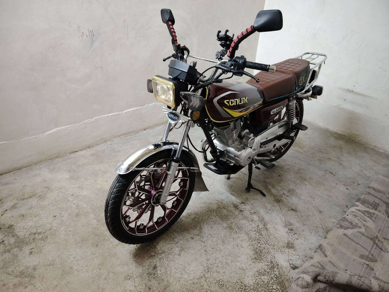 ماطور 5كير موديل 2024 محرك 200 منفيس السعر 650)(***********
