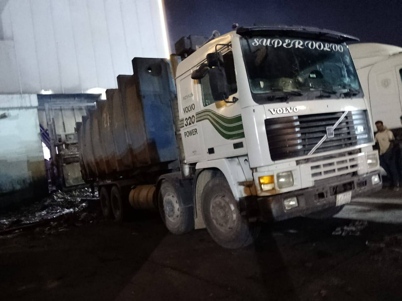 للبيع سيارات جاهزه ***********
