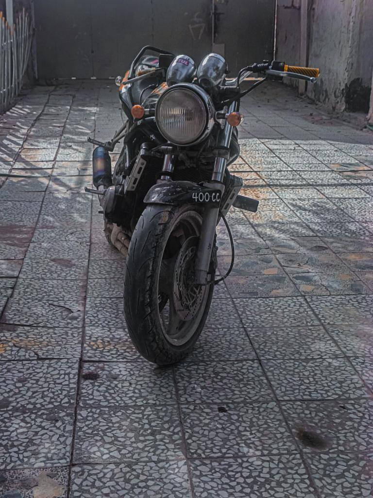 بطح سازوكي باندا محرك مكفول دراجة حلوة عوزهة ترتيب خارجي دراجة شما احجي عنهة قليل جيب فيتر وياك وتعال افحص لا مفتوح ولا نضوح ولا صوت ولا شي دراجة حلوة تخبل مال ونسة سعر 1700 بيهة مجال للشراي بي خير ويدلل
***********
