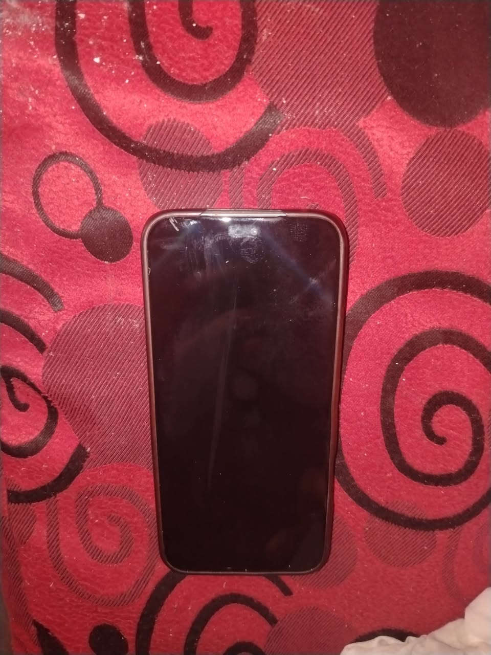 السلام عليكم 
هونر 400لايت 
ذاكرة 256
دبل سيمكرت 
نضافة 90 بلميه 
استخدام اقل الشهرين 
***********
السعر 200 وبي مجال
