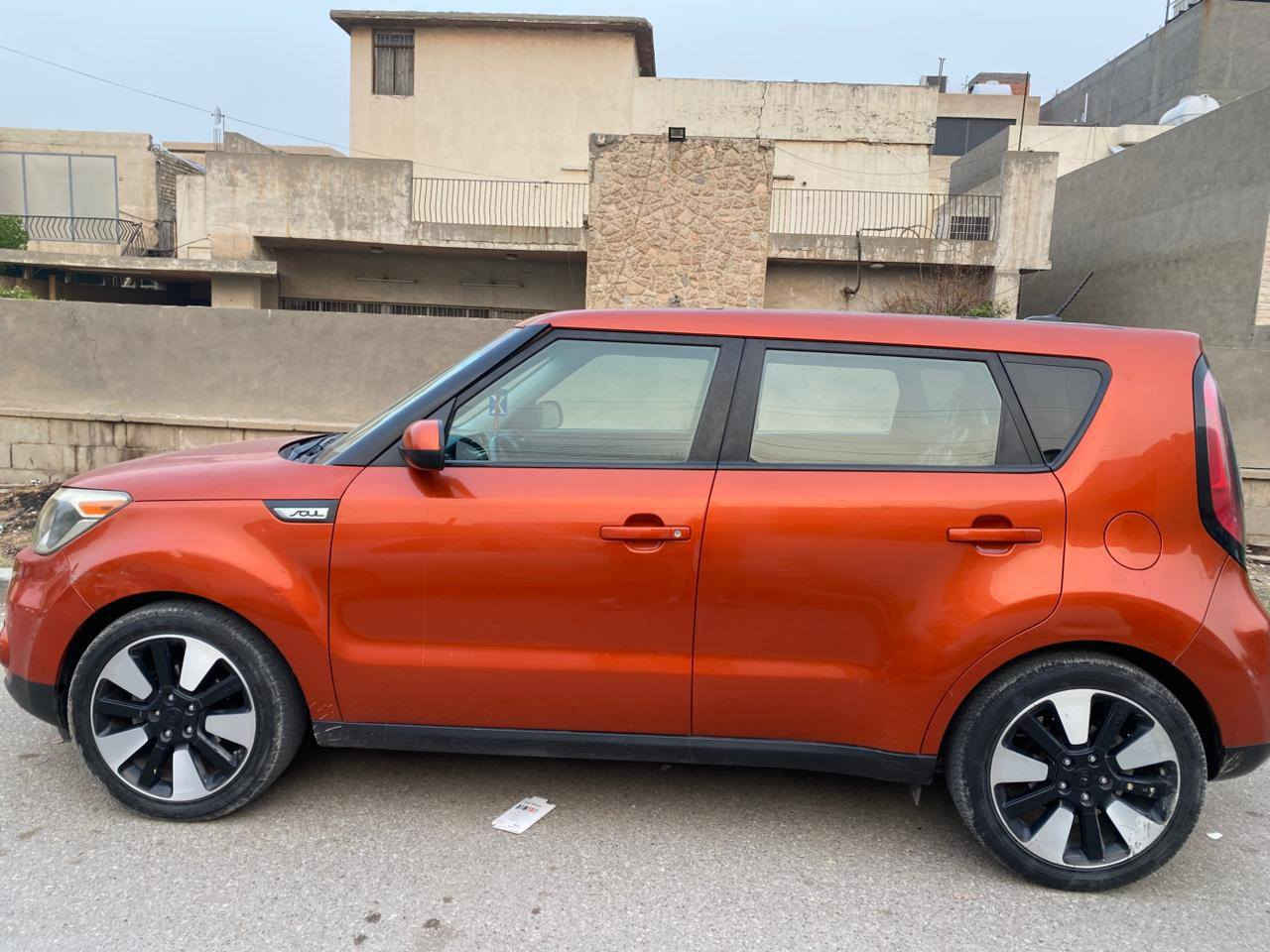 السلام عليكم عندي صول 2018 لون مشمشي رقم بغداد بسمي وارد امريكي محرك 2000 حادثها جاملغ ولباقي كفاله
 ابيع اقساط فقط 
للتواصل *********** وتساب
