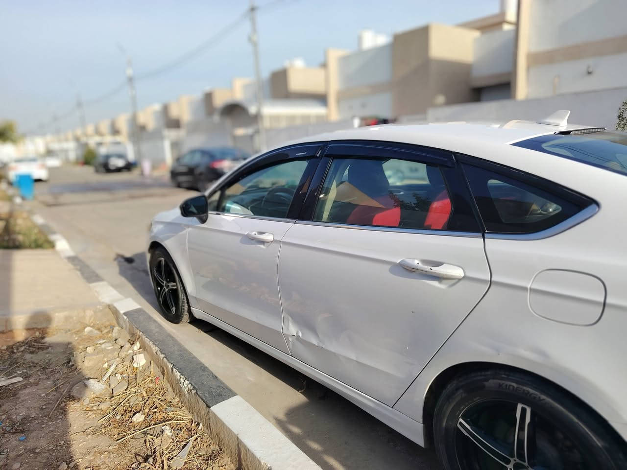 فورد فيوجن م١٩ مكينه ١٥٠٠ تيربو ماشيه ٧٢ مايل رقم بغداد مكانها كربلاء ومالكها كربلاء
ويل رياضي
شفتات استيرن
شاشة كبيرة
السيارة مكينه مفتوحة مبدل بيها كازكت وحاليا شرط لا تنقيص ولاتبخير.
بيها دبل امامي تعبان
بيه مرات تصير من تنمر على البك تصير طبه.
المكان كربلاء للبيع او المراوس السعر ١٠٩
***********
