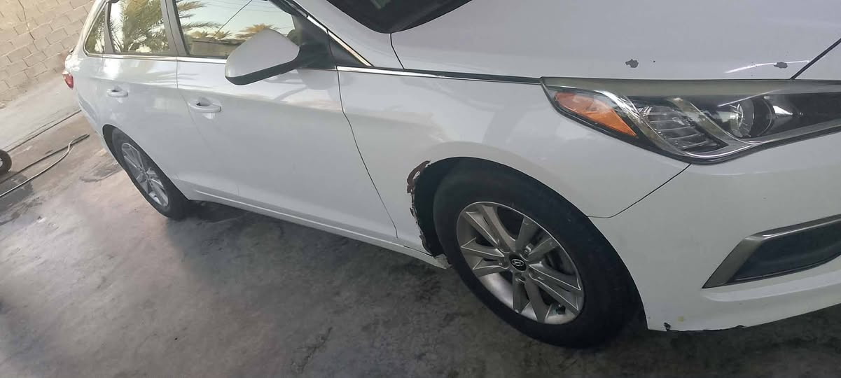 السلام عليكم
اليريد الجديد هاذا الجديد

وشرط الفحص والسونار وين ميعجبك تفحص افحص 

برغي ممفتوح 
سياره جديده جديده
 و.دواخل جديدة

سوناتا.2017..
امريكي...
حادثهة جاملغ خلفي ومصلح نفسة 
رقم اربيل  دولي 21...
داخله هزه بسمي...

سبير جديد .... .  

المواصفات...  

تحكم ستيرن...
..

 .
شاشه جبيره.. 
 
بلوتوث مكان شحن..... 
حساسات خلفيه....

محرك 2400  بلادي  ..
كير ومكينه بلكارتون صدر خلفي وامامي جديد

تخم تاير...
ويل بلادي ...

مانقصها لو برغي نضافه
السيارة جديدة 
السعر.       ((125))
 بيها مجال للشراي🧿
***********
***********
