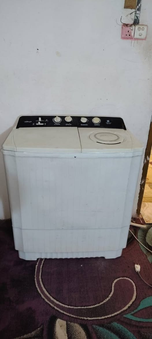 غراض بيت للبيع الثلاجه 14 قدم سعر 120 الغساله 16 كيلو سعر 85 المجمده 110 مكانهن نجف شراي تصل برقم ***********
