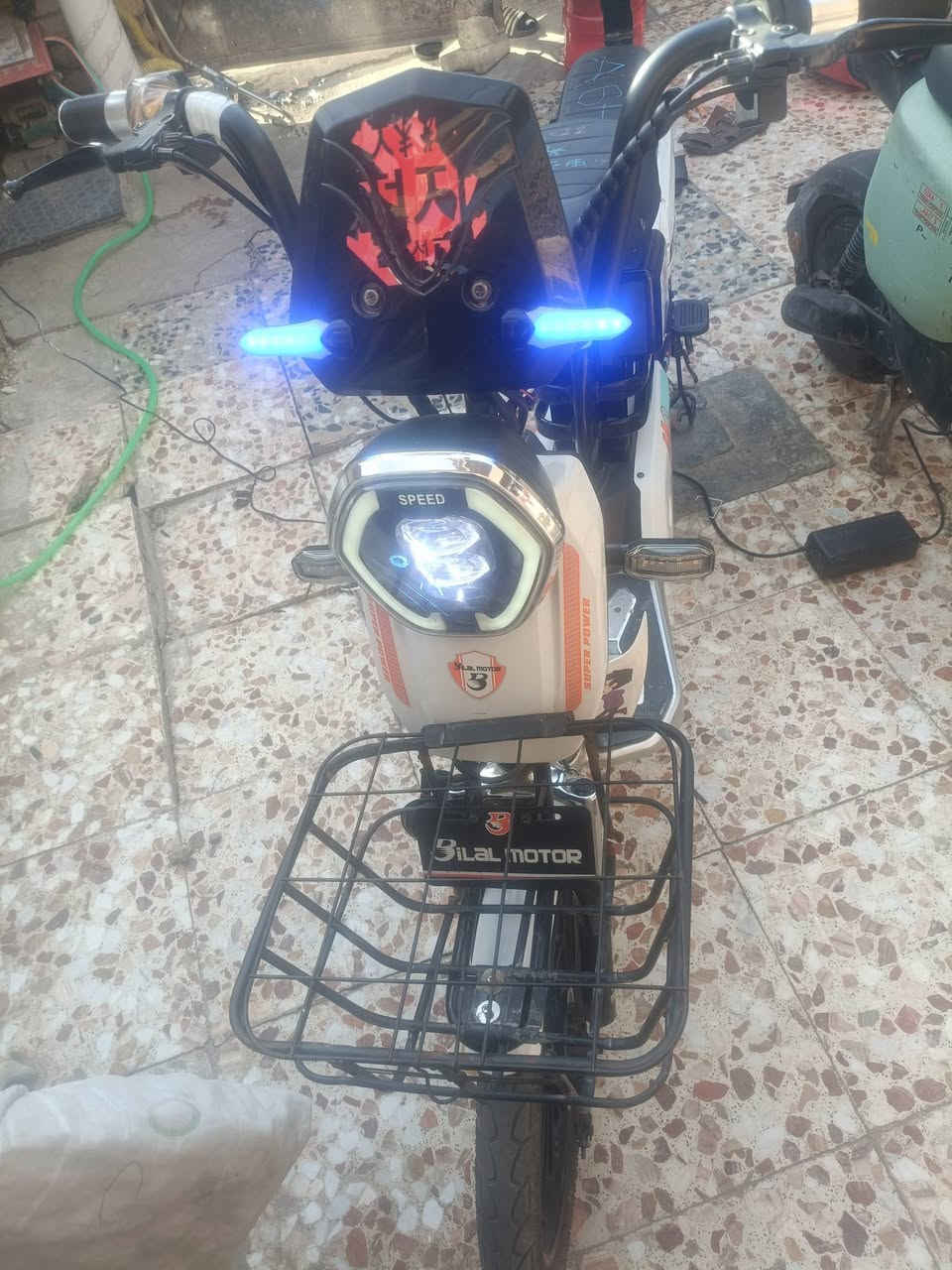 للبيع حجم 20 فقط بطاريه وحده منهن عاطله مراوس وبيع سعر خاص مكاني بل حسينيه مال  راشديه


**إذا كنت صاحب هذا الإعلان وتريد حذفه لأي سبب، رجاءا أرسل رسالة إلى الدعم الفني**