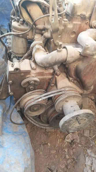 السلام عليكم من رخصه مدير الكروب مكينه افيكو ٣٧سوبر خلفي كهربائية للبيع الاستفسار ***********
