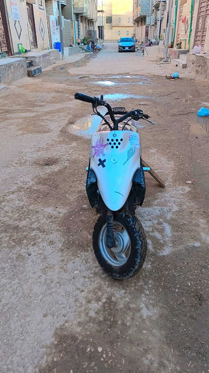 دراج بيجي اللبيعالعنوان حي الامام علي كفاله عامه محرك ما مفتوح يراداله بس استان حربيه السعر 200 وبيه مجال ***********
