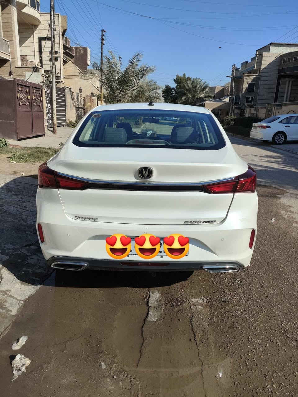 السلام عليكم شانجان ايدو بلاس فئة البيسك للبيع موديل 22 محرك 1600 تنفس طبيعي السيارة اقتصادية بحيث التفويلة تمشيني 700 كيلو حقيقي والخارجي تمشيني أكثر من 800 كيلو..موجود سونار مرفق ويه الصور اول ما اخذتها سويتلها سونار...تخم تأيرات جديدات قبل يومين شديتلها السياره ماشيه 100 الف رقمها بغداد مكاني حي الأعلام  السعر 115 ورقة للاستفسار اكثر الاتصال بالرقم الآتي متوفر واتساب أيضاً *********** المو شراي خلي ينورنه بتعليق بالصلاة على محمد وال محمد
