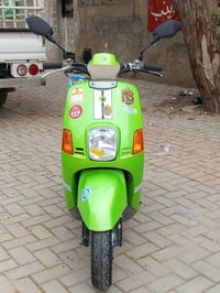 دراجه للبيع 🛵بوليس ياباني ختم  واحد  دراجه شلعه معدل كهربائيات كلهه شغ...