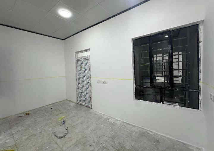 شقة زيرو للايجار في حي سومر
مساحة 100 متر 
 قرب مطعم سومر ومجمع مدارس 
 تتكون من : 
غرفة نوم وصالة واستقبال ومطبخ وخدمات 
سعر الايجار 250 ألف
للاستفسار الاتصال على الارقام :
***********
***********
***********
