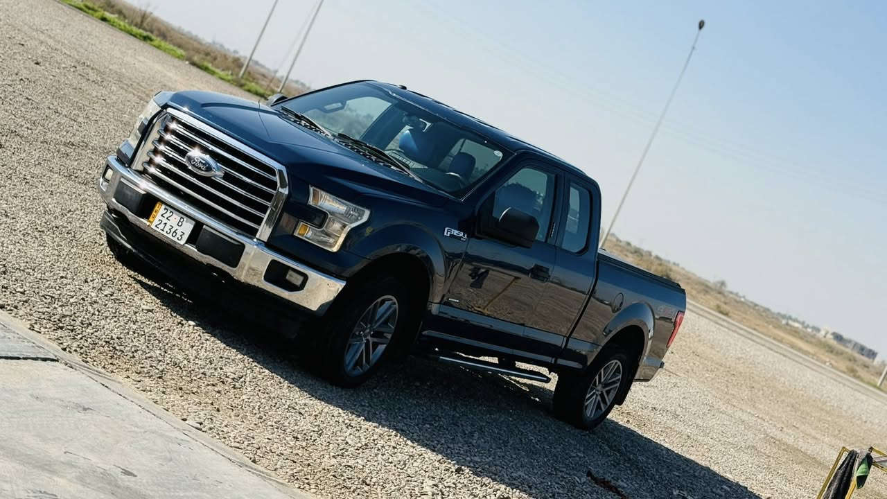 السلام عليكم 
فور F150 
مواصفات XLT 
باب قصير 
محرك 6 V ايكو باست 
دفع رباعي 4*4 
دبل اكسل 
3 انظمه قيادة 
كامرة خلفيه 
مانع تزحلق 
غطاء بدي 
وباقي المواصفات معروفه 
السيارة جاهزة من كل التفاصيل كير مكينه صدر اكسل كله مكفول 
السيارة احلى من الصور 
رقم اربيل هزة وسنويه ورقم جديد 
صور الحادث مرفقه 
السعر 180 وبيها مجال للطيبين 
رقم الهاتف *********** 
العنوان ديالى بعقوبه
