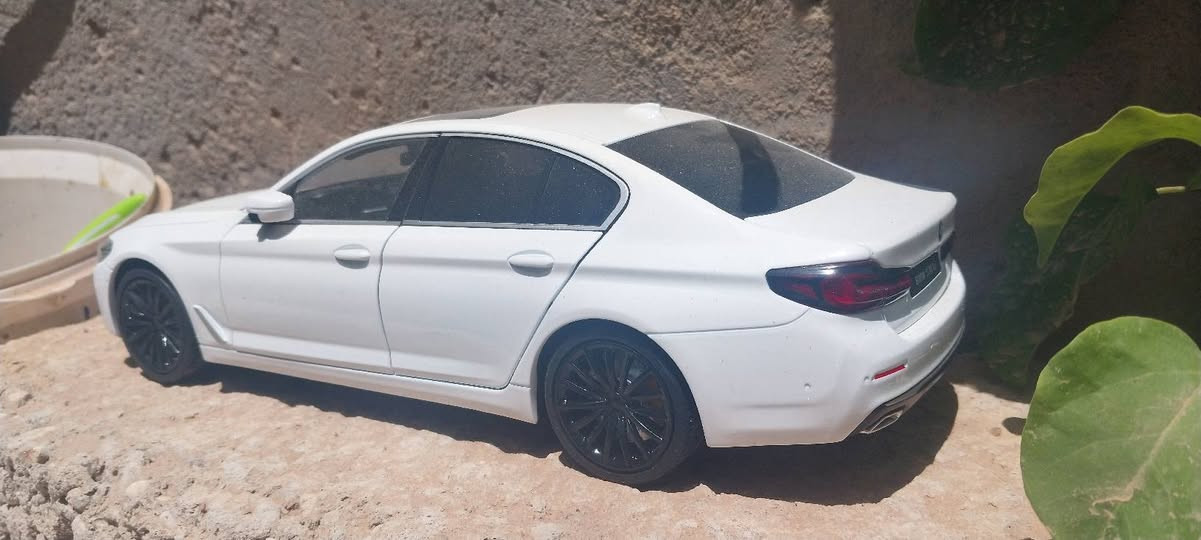 السلام عليكم ❤️ 💥 ❤️ 
BMW 530 
حجم 1:18  اي استفسار ع خاص ❤️ 💥 ❤️ 💥


**إذا كنت صاحب هذا الإعلان وتريد حذفه لأي سبب، رجاءا أرسل رسالة إلى الدعم الفني**