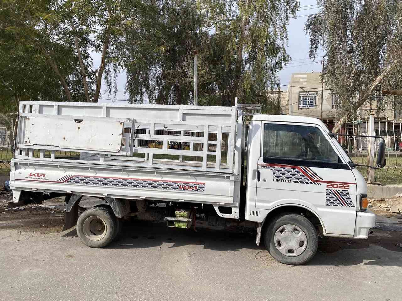 السلام عليكم 
بنكو 95
نضيفة مابيها نقص للبيع
رقم انكليزي باسمي 
مكانها كربلاء
رايدها 55$
***********
