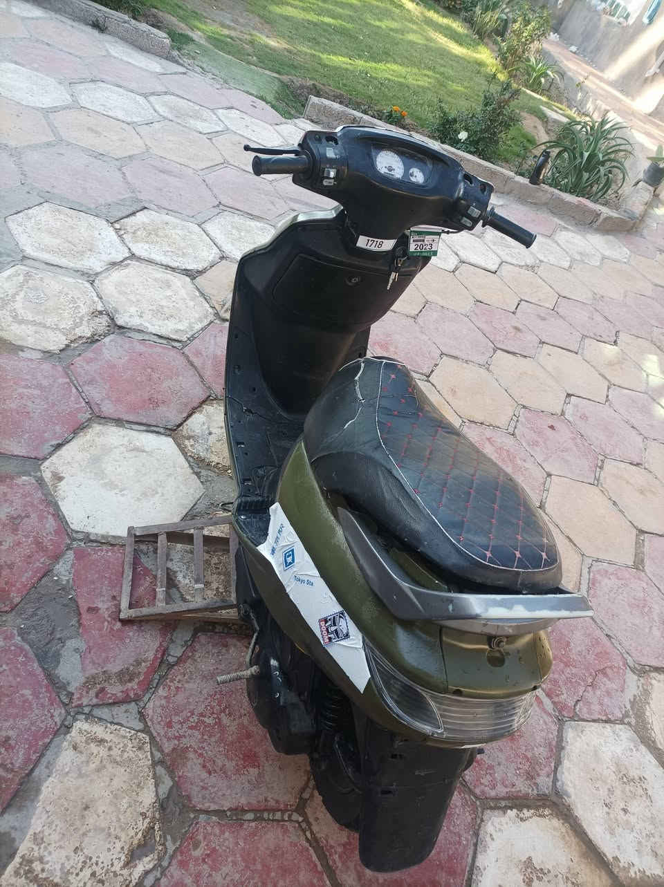 السلام عليكم ♥ عندي دراجه للبيع فراشه 140نثيه 🧡

للبيع  مكفوله ☑️ دراجه كلشي شغال بيه

محرك ما مفتوح 🚳 لادخان ولا تبخير ولا نضوح 

دراجه كفرات جديده بل جيس🧿

نهضه ومعدل فول ☑️

دراجه واحد على واحد 🥇

العنوان بابل ⚠️الكفل ⚠️يم مستشفى 
                                                                                      السعر 300 بيه مجال حك الجايه ✔️ رقمي ***********
