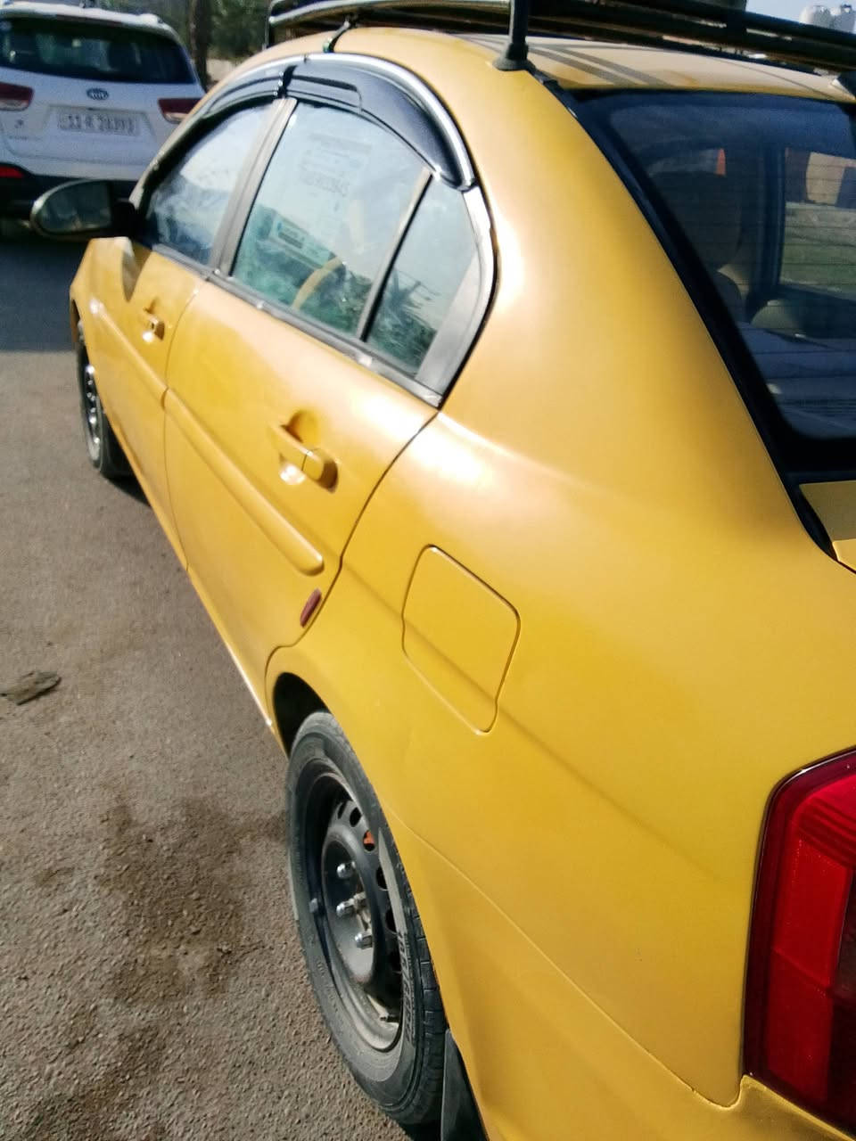 السلام عليكم اكسنت خليجي 11 فول اوتماتيك محرك 1600محرك صدر تخم تاير السياره مابيها  لاتبديل بس طخات هلال السيارة جاهزه خير من الله رقم ديالى مشروع وطني السعر 85رقم ***********العنوان بغداد الزعفرانيه
