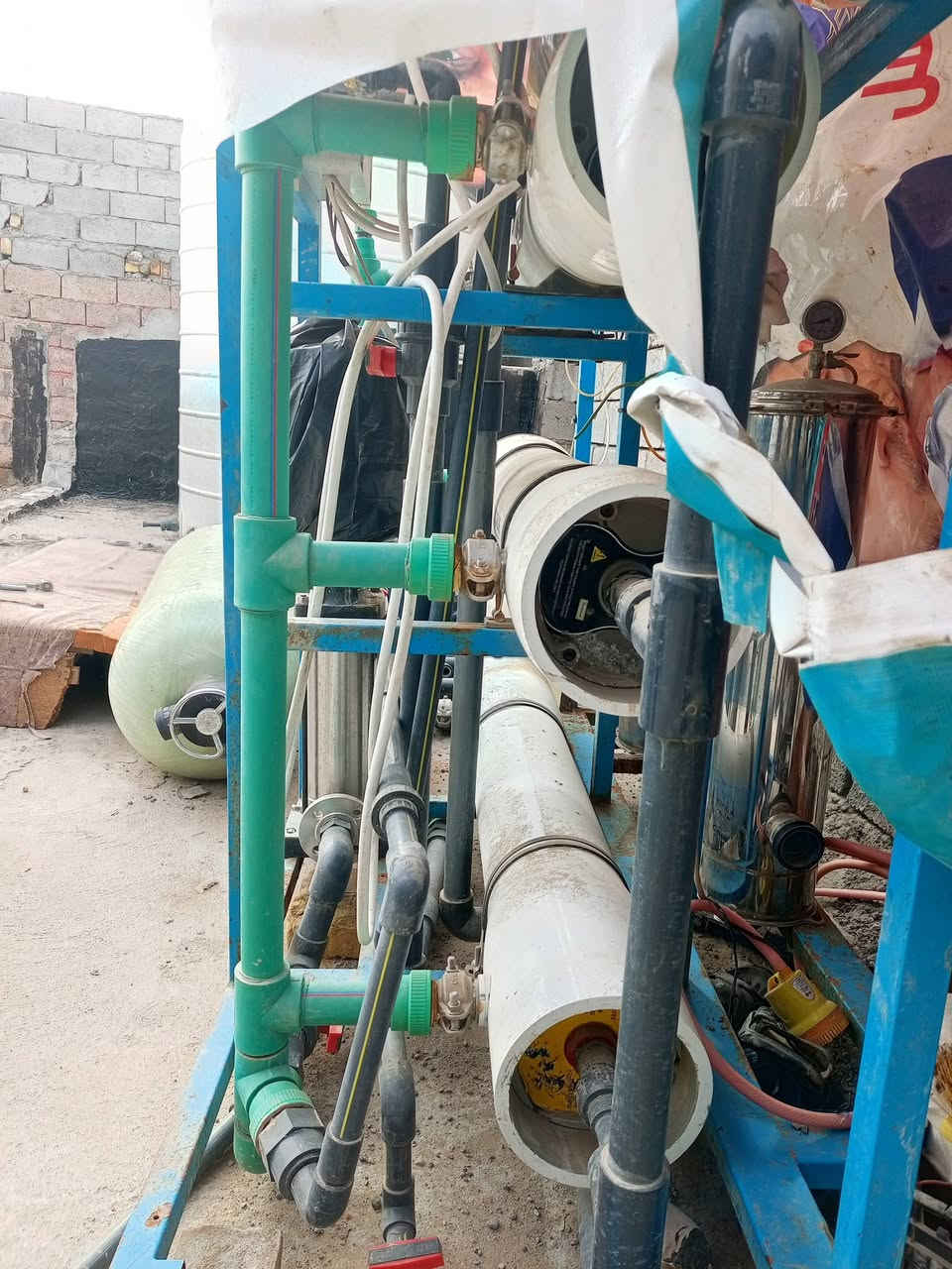 محطه ام 3متر ملاح 70 محطه جديده جاهزه معاء ملحقاته تانكيات ثنين أبو 5واحد أبو 10معاء مولد مشتغله 3شهر بسعر 9 بيه مجال لشراي‏‪***********‬‏
