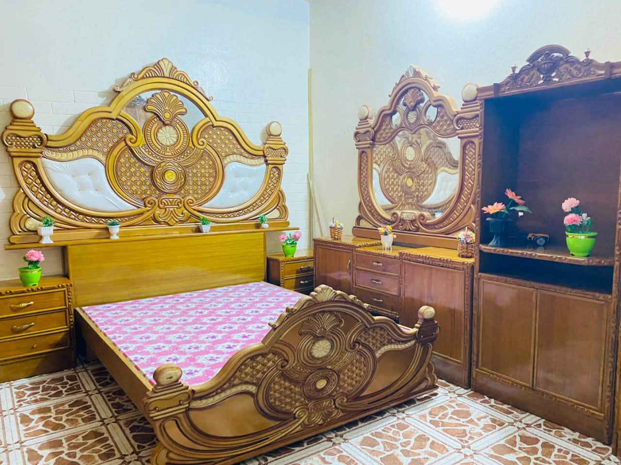 سلام عليكم عندي غرفه نوم مستعمله للبيع صاج عراقي  توجد خدمة توصيل

***********
