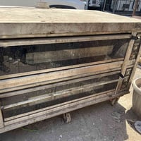 فران للبيع خانتين نظيف جدا للاستفسار:07706452681